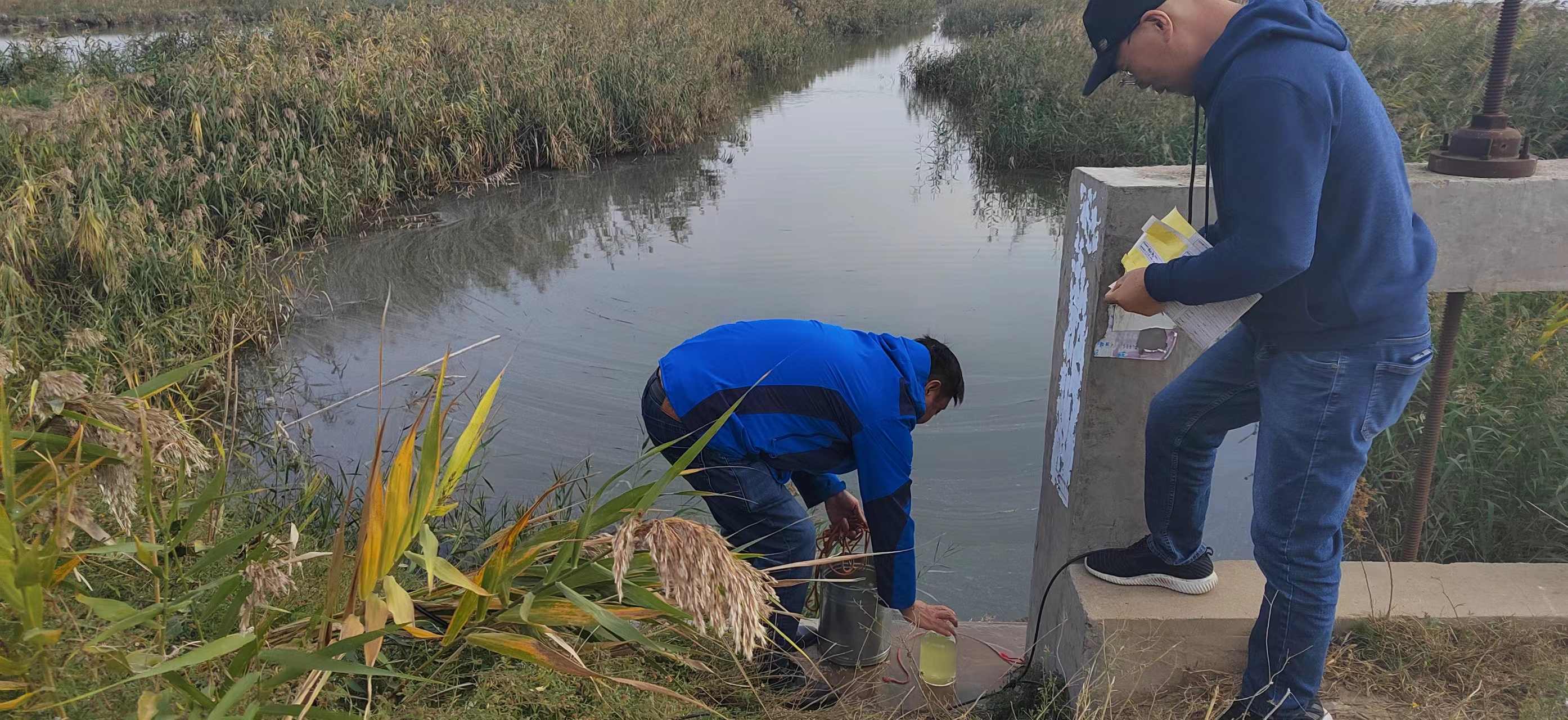 E24C7C387E51CB8400E4AA58FA9F51D6.jpg E24C7C387E51CB8400E4AA58FA9F51D6.jpg